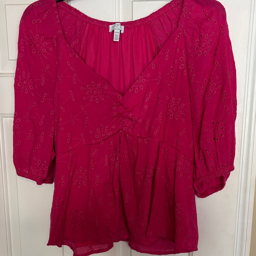 Women's Pink Eyelet Top